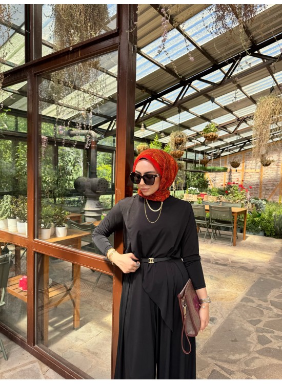 Sandy Siyah Takım 